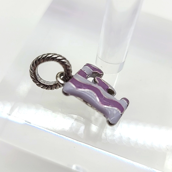Brighton "ENAMEL ALPHABET" Charm Letter "F" Sold-out Online at Brighton! - Picture 6 of 10
